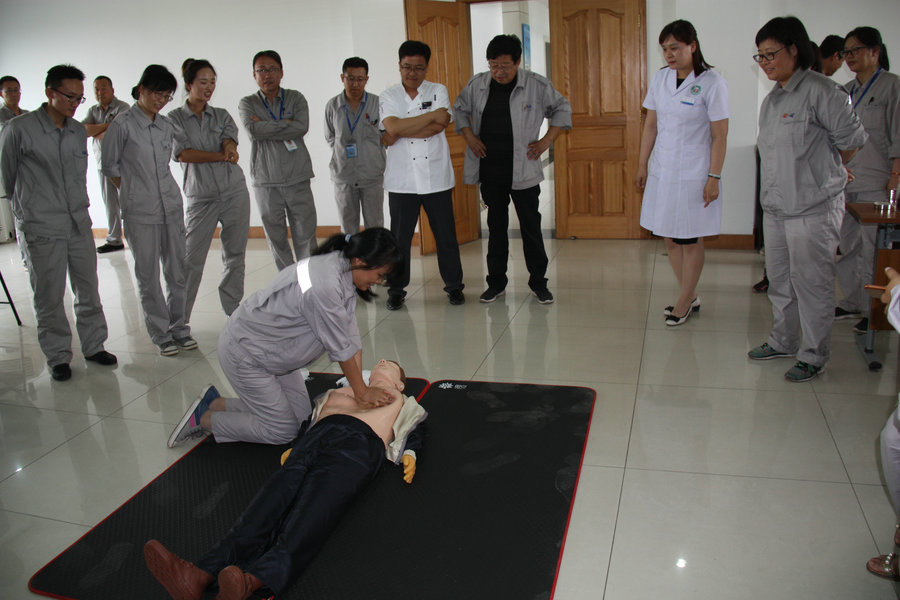 1561425740393778.jpg 復件 (2) 2019.6.14心肺復蘇培訓 149.jpg