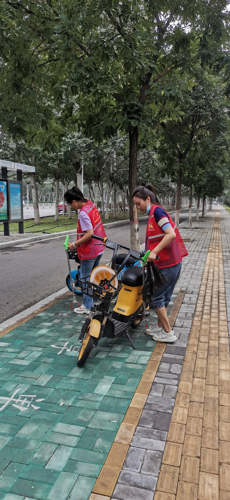 1662358170551529.jpg 周燕芬.png.jpg