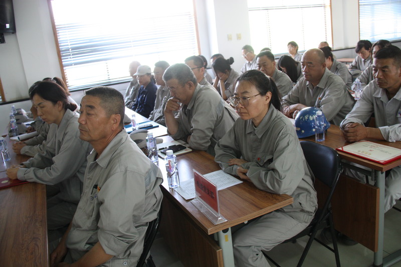 1690248686873125.jpg 2023.6.28發(fā)展新黨員大會 040.JPG